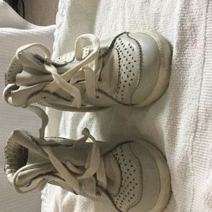 White leather& suede sneakers